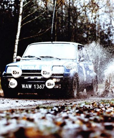 Błażej Krupa i Piotr Mystkowski – Renault 5 Alpine.